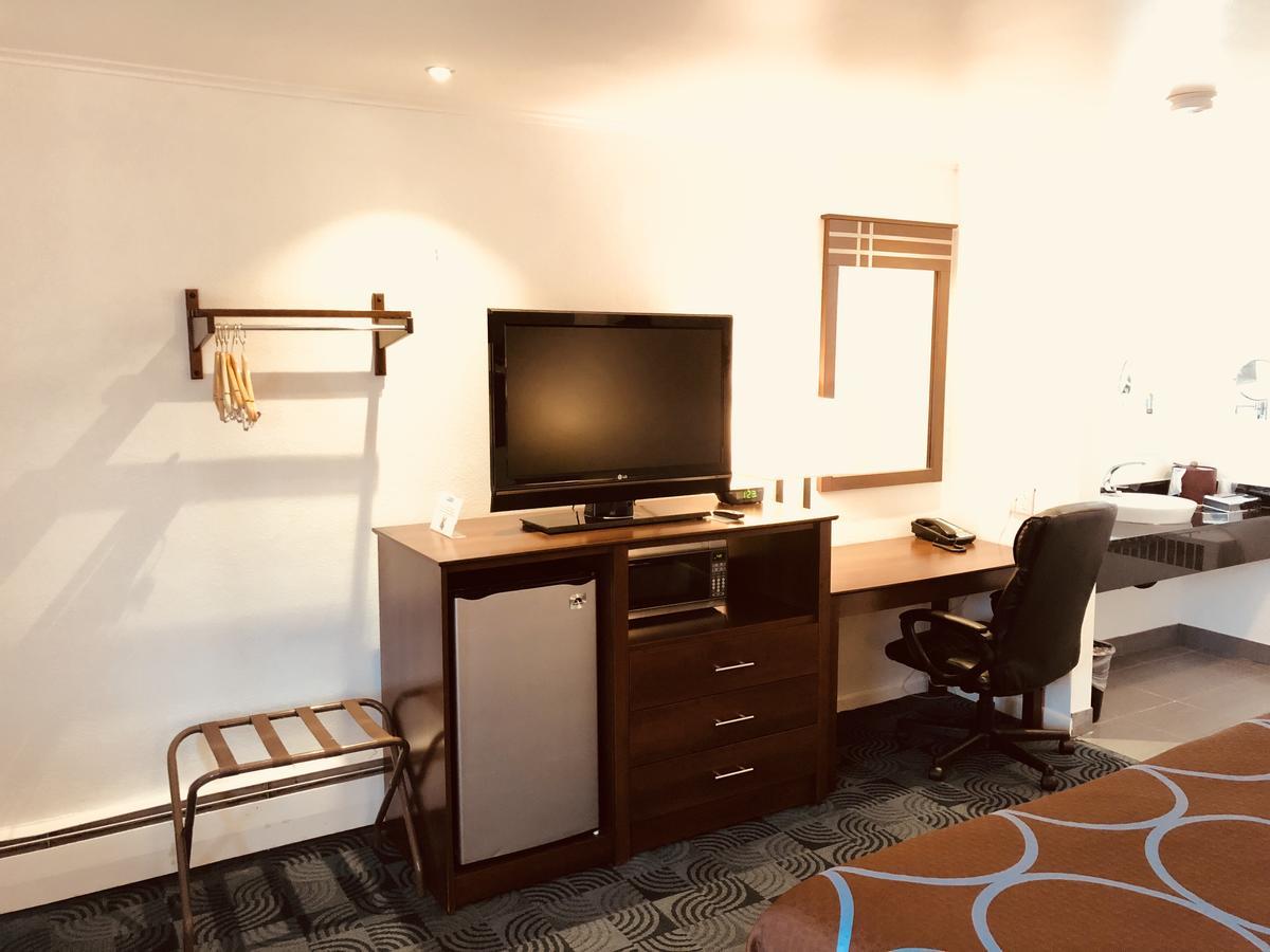 Berkshire Inn Pittsfield Eksteriør bilde
